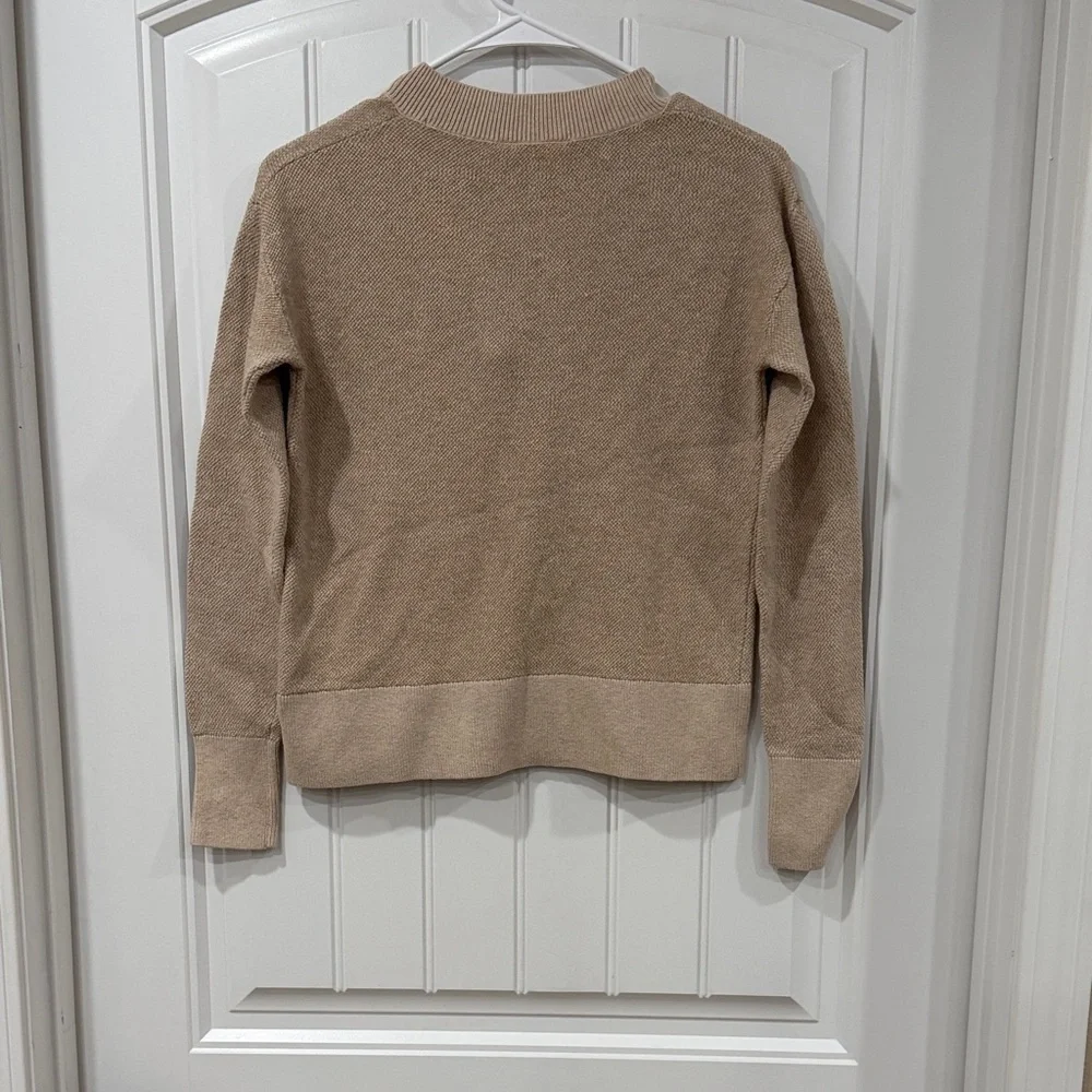 Grayers Classic Beige Wool Crew Neck Sweater - Picture 4 of 4